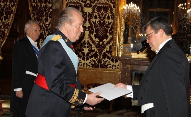 Su Majestad el Rey recibe la Carta Credencial del embajador de Ucrania, Serhii Pohoreltsev